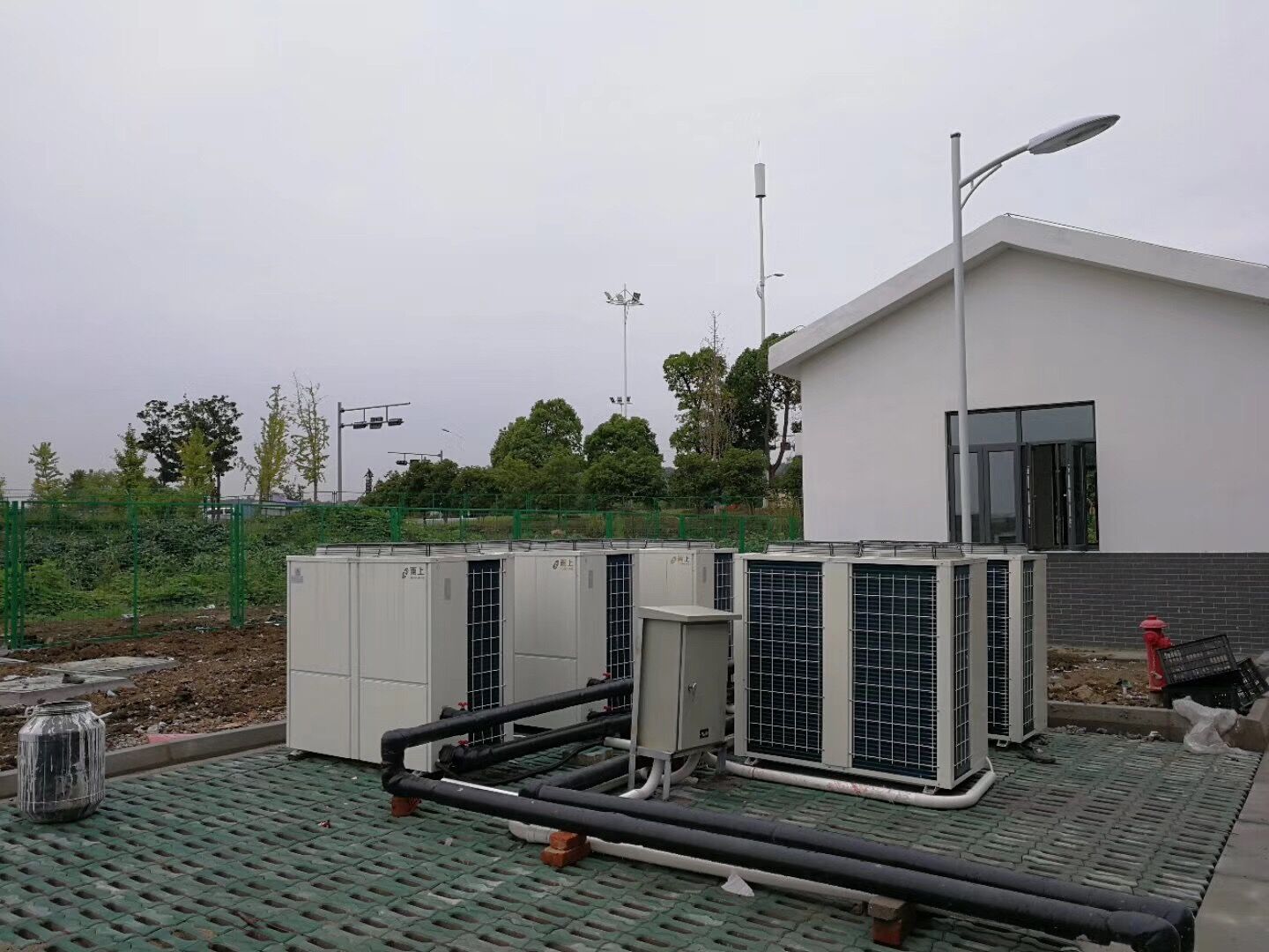 扬州苏州农业大学空气能热泵热水工程